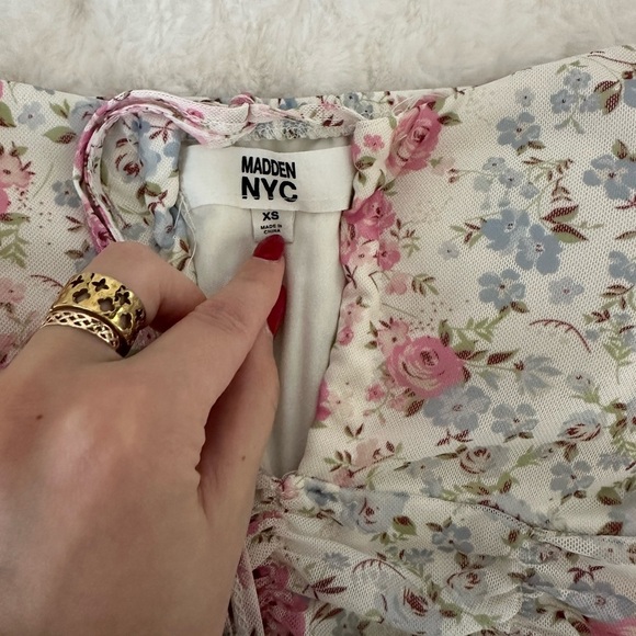 Madden NYC Mini Floral Dress Size XS - Picture 5 of 7